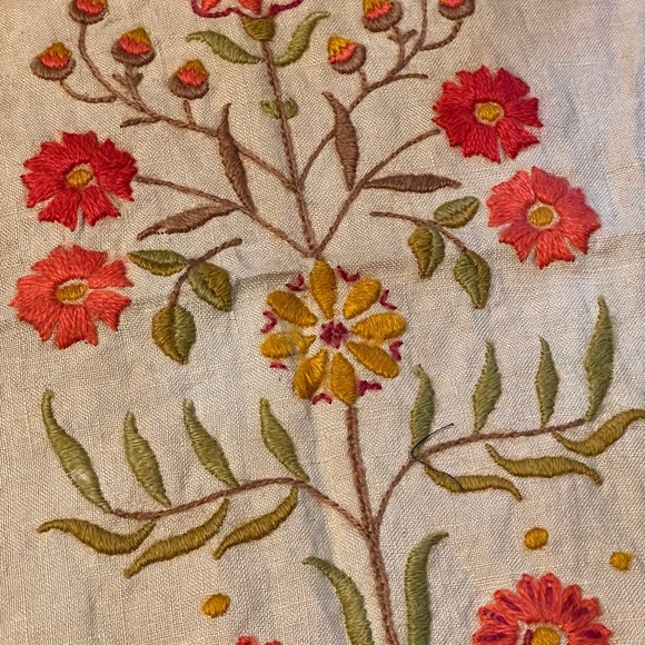 Vintage Handmade Crewel Floral Needlework Unframed Romantic Cottage Core - Picture 3 of 5